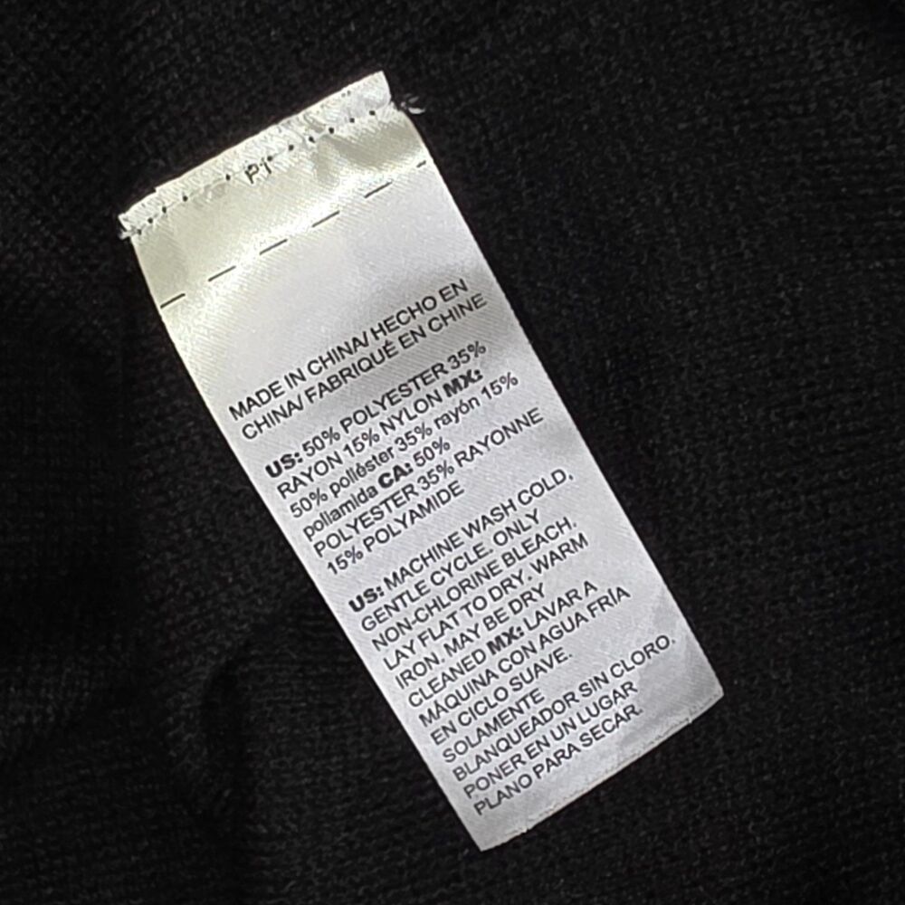 Chico's Smooth Soft Black V-Neck Long Sleeve Pullover Sweater Size Large - Picture 8 of 8